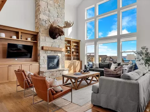 Living - 243 Hawksbeard Cir, Fish Haven, ID 83287 photo 3 of 12