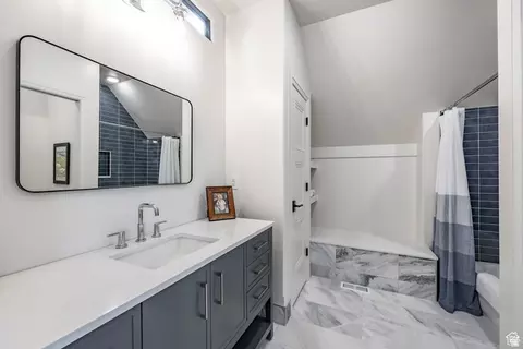 Bath - 3247 S Mapleton Estates Dr, Mapleton, UT 84664 photo 10 of 10