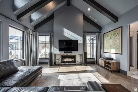 Living - 3247 S Mapleton Estates Dr, Mapleton, UT 84664 photo 5 of 9