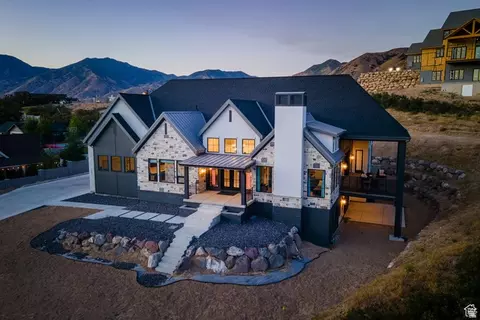 Exterior - 3247 S Mapleton Estates Dr, Mapleton, UT 84664 photo 4 of 8