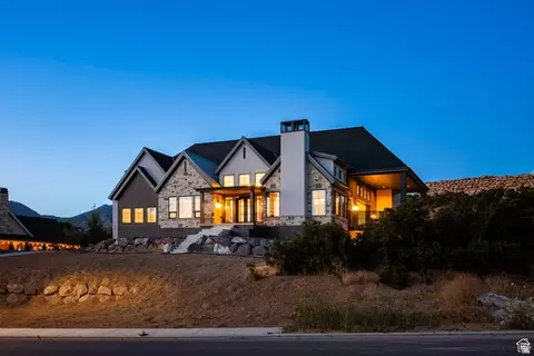 Exterior - 3247 S Mapleton Estates Dr, Mapleton, UT 84664 photo 2 of 8