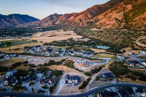 View/Area - 3247 S Mapleton Estates Dr, Mapleton, UT 84664 photo 2 of 3