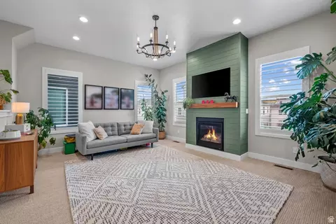5299 W Bowstring Way S, South Jordan, UT 84009