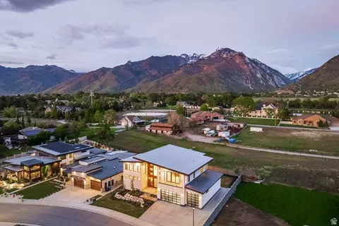 View/Area - 9969 S Altamont Dr E, Sandy, UT 84092 photo 4 of 5