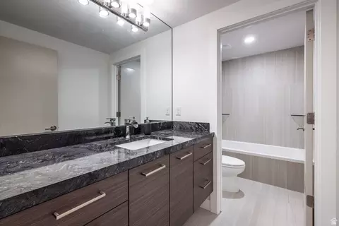 Bath - 9969 S Altamont Dr E, Sandy, UT 84092 photo 7 of 8