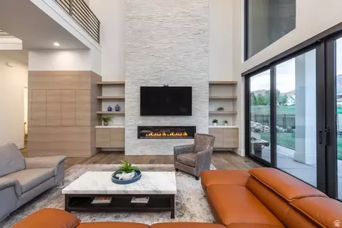 Living - 9969 S Altamont Dr E, Sandy, UT 84092 photo 5 of 11