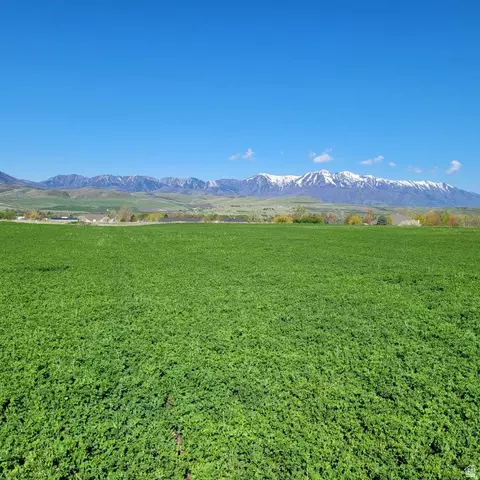 377 E 8900 S, Paradise, UT 84328