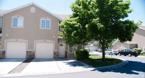 5561 W Geronimo Way, West Jordan, UT 84081