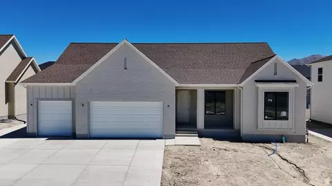 5394 N Honey Suckle Way, Eagle Mountain, UT 84005