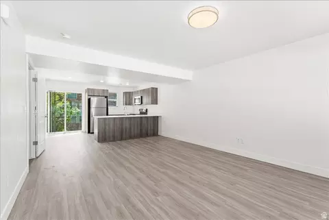 Living - 1695 E 1425 S, Ogden, UT 84404 photo 3 of 3