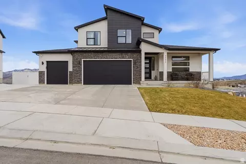 3552 E Aster Dr, Eagle Mountain, UT 84005
