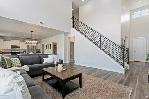 Entry Way - 3477 E Wheat Field Ln, Eagle Mountain, UT 84005 photo 3 of 5