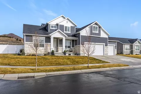 Exterior - 3477 E Wheat Field Ln, Eagle Mountain, UT 84005 photo 6 of 6