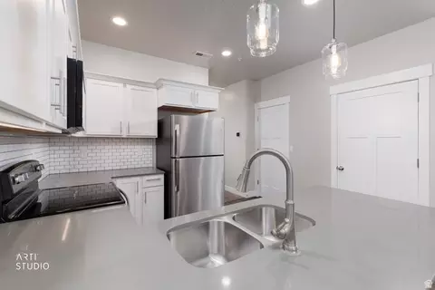 14488 S Selvig Way #G302, Herriman, UT 84096