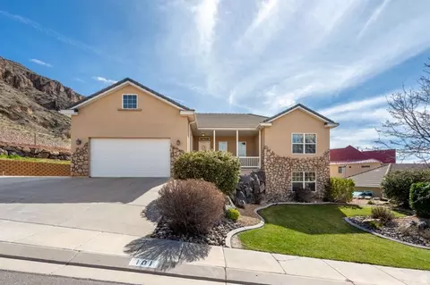 101 W 1200 S, Hurricane, UT 84737