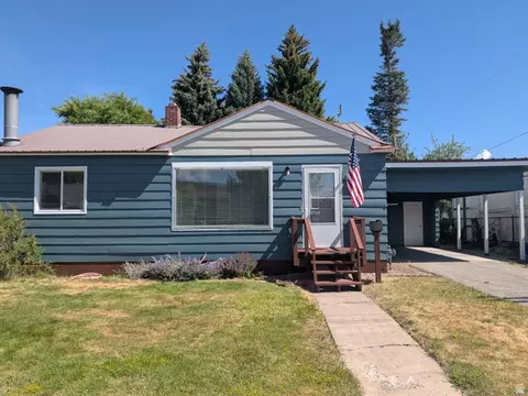 722 Adams St, Montpelier, ID 83254