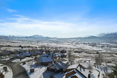 View/Area - 5823 Elkhorn Dr, Eden, UT 84310 photo 3 of 10