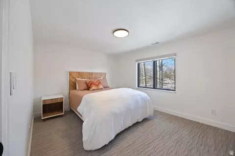 Bedroom - 5823 Elkhorn Dr, Eden, UT 84310 photo 3 of 8
