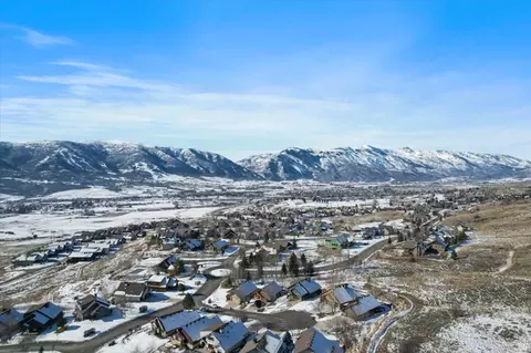 View/Area - 5823 Elkhorn Dr, Eden, UT 84310 photo 6 of 10