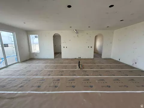 Living - 1077 N 950 Cir E, American Fork, UT 84003 photo 1 of 4