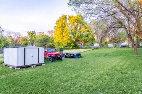 Exterior - 556 N 300 E, Logan, UT 84321 photo 7 of 10