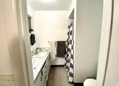 Bath - 640 E 600 N, Logan, UT 84321 photo 1 of 4