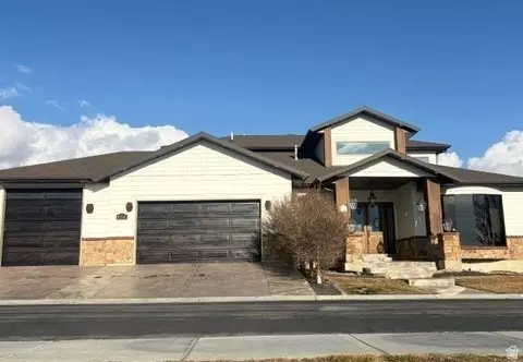 674 S Lake View Dr #337, Vineyard, UT 84059