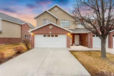 10492 S Sage Vista Way W, South Jordan, UT 84009