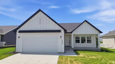 Exterior - 730 W 500 N, Smithfield, UT 84335 photo 6 of 8