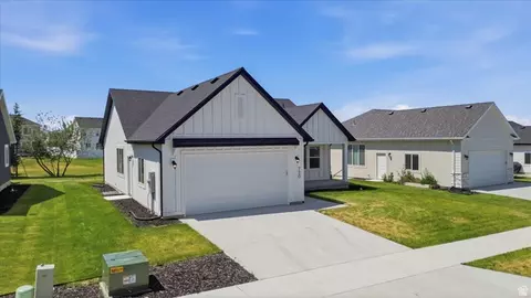 Exterior - 730 W 500 N, Smithfield, UT 84335 photo 8 of 8