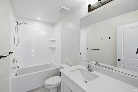 Bath - 730 W 500 N, Smithfield, UT 84335 photo 2 of 2