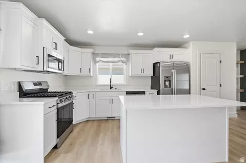 Kitchen - 730 W 500 N, Smithfield, UT 84335 photo 4 of 4