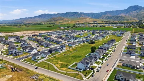 View/Area - 730 W 500 N, Smithfield, UT 84335 photo 8 of 9