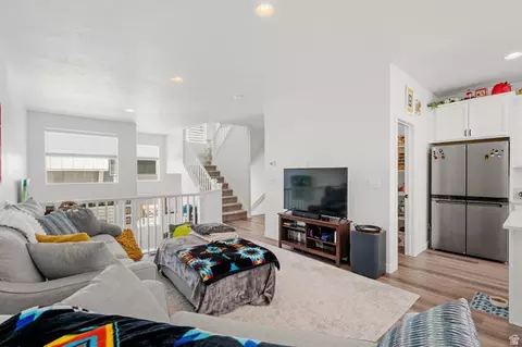 15129 S Halter Way, Bluffdale, UT 84065