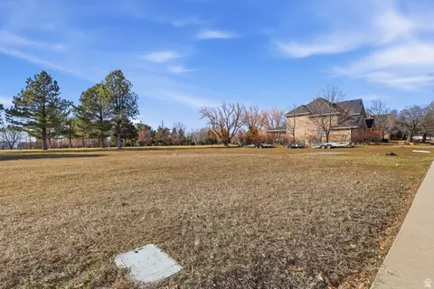 125 Fairway Dr, Smithfield, UT 84335 photo 12