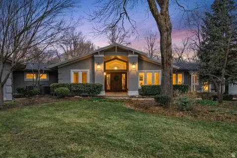 5575 S Merlyn Cir, Holladay, UT 84117