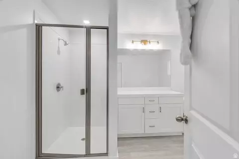 Bath - 1926 E 1600 N, Spanish Fork, UT 84660 photo 3 of 6