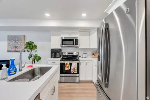 Kitchen - 1926 E 1600 N, Spanish Fork, UT 84660 photo 2 of 2