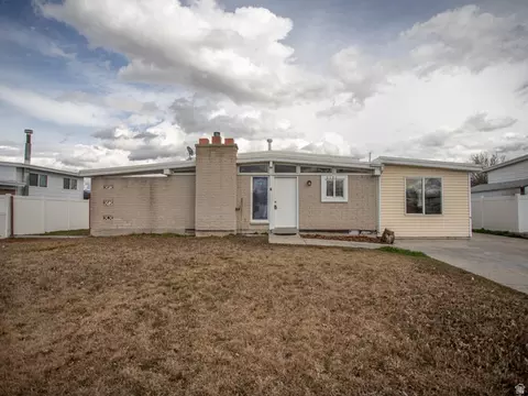 5101 S Lambeth St, Taylorsville, UT 84129