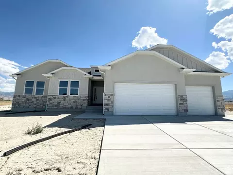 634 E Cedar Ct, Grantsville, UT 84029