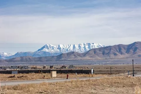 2843 W Browns Meadow Rd #103, Eagle Mountain, UT 84005 photo 14