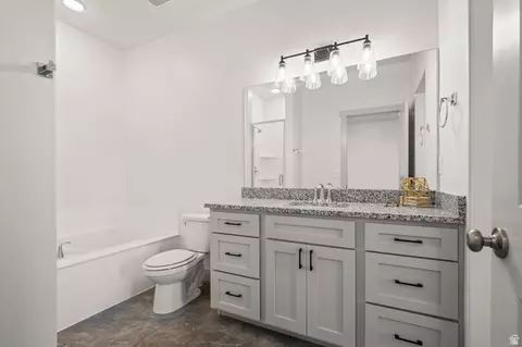 Bath - 458 E Depot St, Clearfield, UT 84015 photo 3 of 4