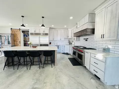 Kitchen - 100 Whit Ln, Georgetown, ID 83239 photo 4 of 10