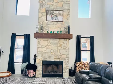 Living - 100 Whit Ln, Georgetown, ID 83239 photo 5 of 5