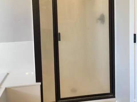 Bath - 894 S 2100 W, Orem, UT 84059 photo 3 of 3