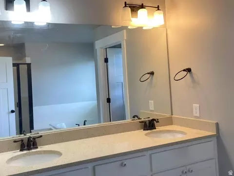 Bath - 894 S 2100 W, Orem, UT 84059 photo 1 of 3