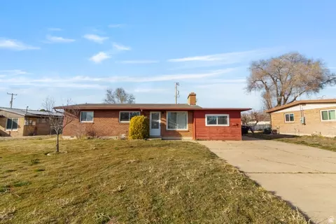 83 W 650 N, Clearfield, UT 84015