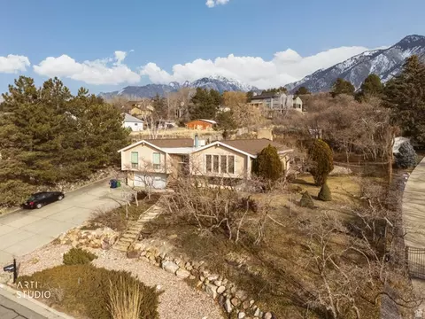 View/Area - 11129 S 2125 E, Sandy, UT 84092 photo 11 of 14