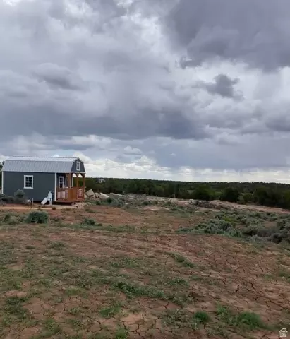 389 N Old Summit Rd #19, Monticello, UT 84535