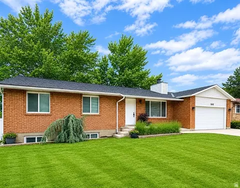 10240 S Locksley Rd E, Sandy, UT 84092